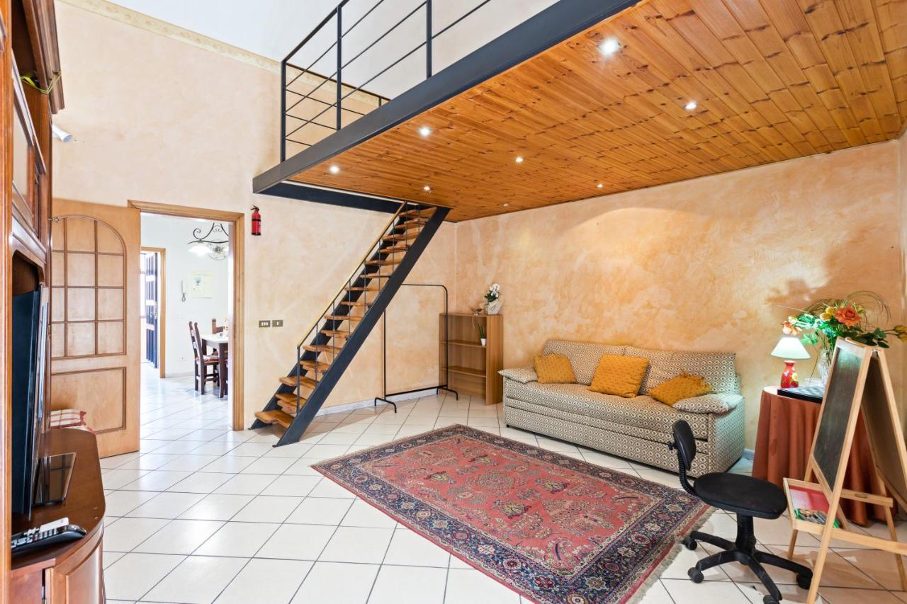 Castello Ursino Balcony Apartment Catania-Fontanarossai nemzetközi repülőtér Kültér fotó
